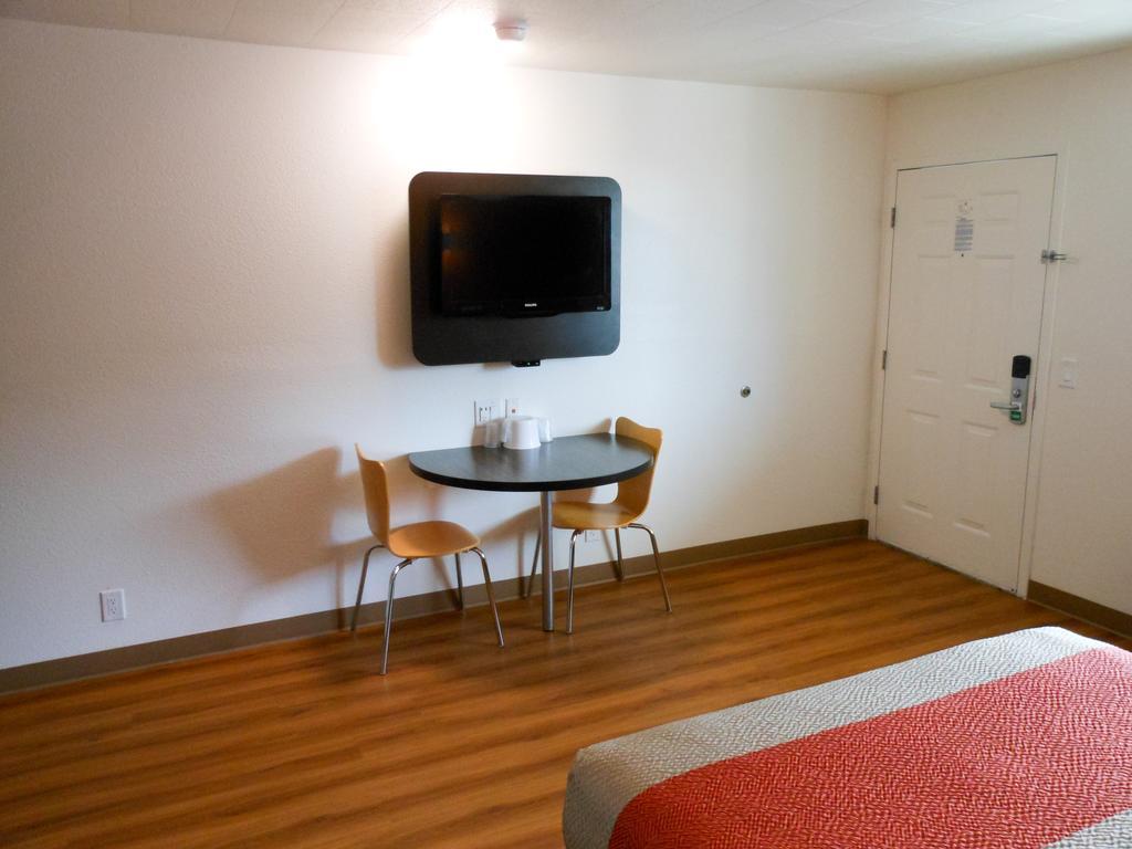 Motel 6-Fallon, Nv Экстерьер фото