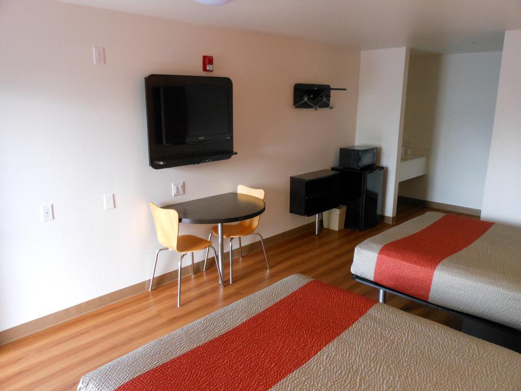 Motel 6-Fallon, Nv Экстерьер фото